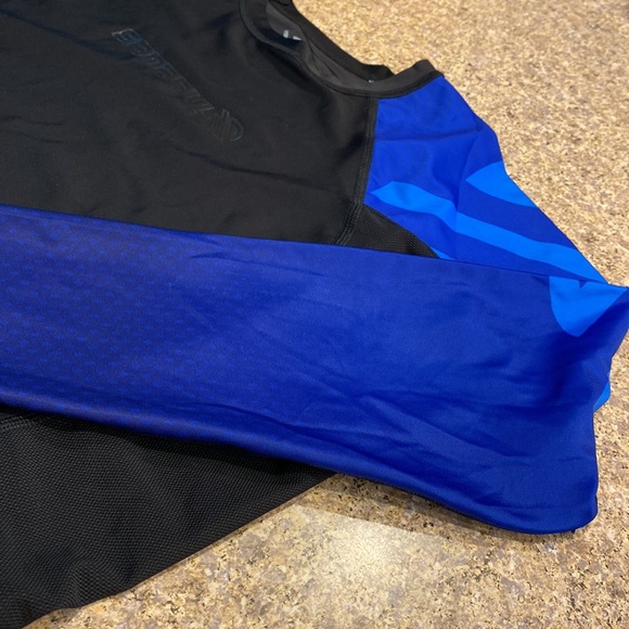 Sanabul Blue and Black Long Sleeve Active Rash Guard Large - Picture 5 of 17